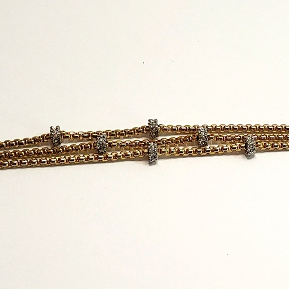 Gold and Silver tone Bracelet - Picture 5 of 7